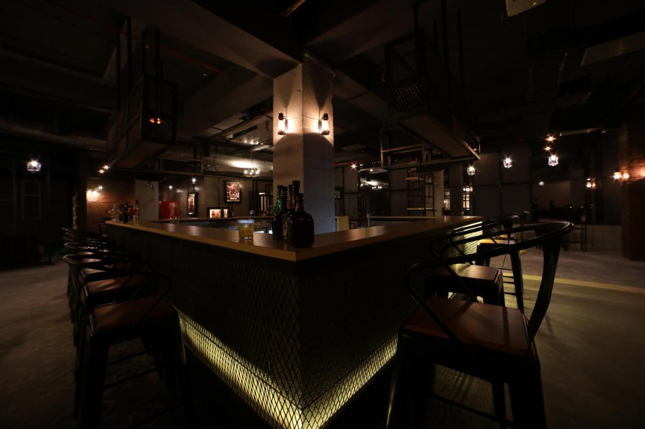 נאסיק The Vern At Blvd מראה חיצוני תמונה